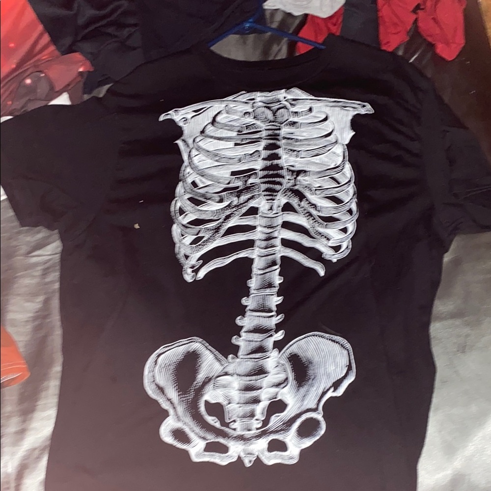 Black Skeleton Graphic T-Shirt